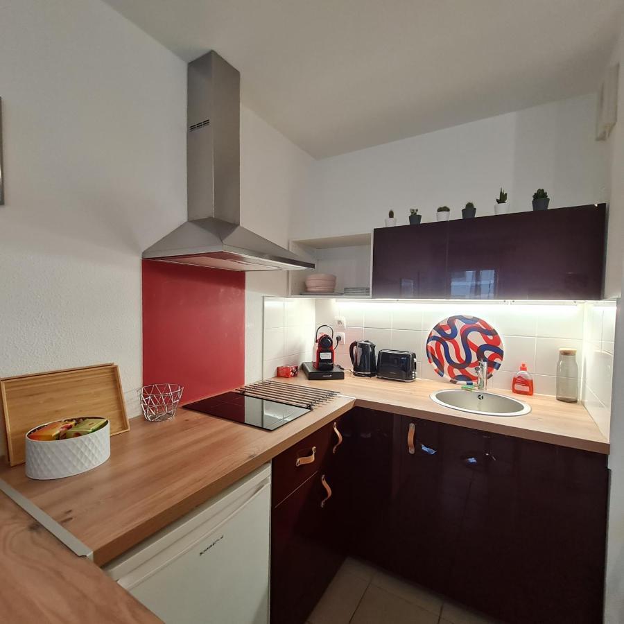 Beau Studio Tout Confort Au Calme Avec Parking . Apartment Villeurbanne Exterior photo